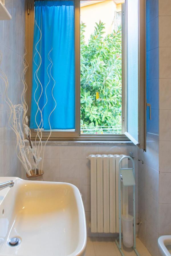 Blue Wave Bed&Breakfast Salerno Esterno foto
